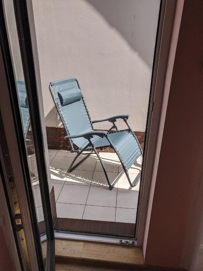 Guest House Nika - Cottages And Rooms In The Heart Of Palanga City Center 外观 照片